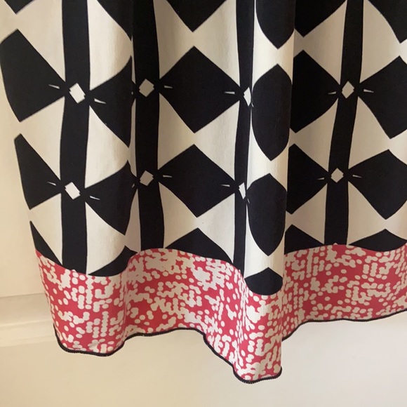 Studio M Dress size small - Picture 3 of 5